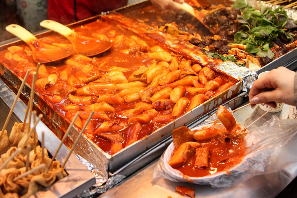 HACAO - HFOOD và sự bén duyên với món bánh gạo truyền thống Hàn Quốc